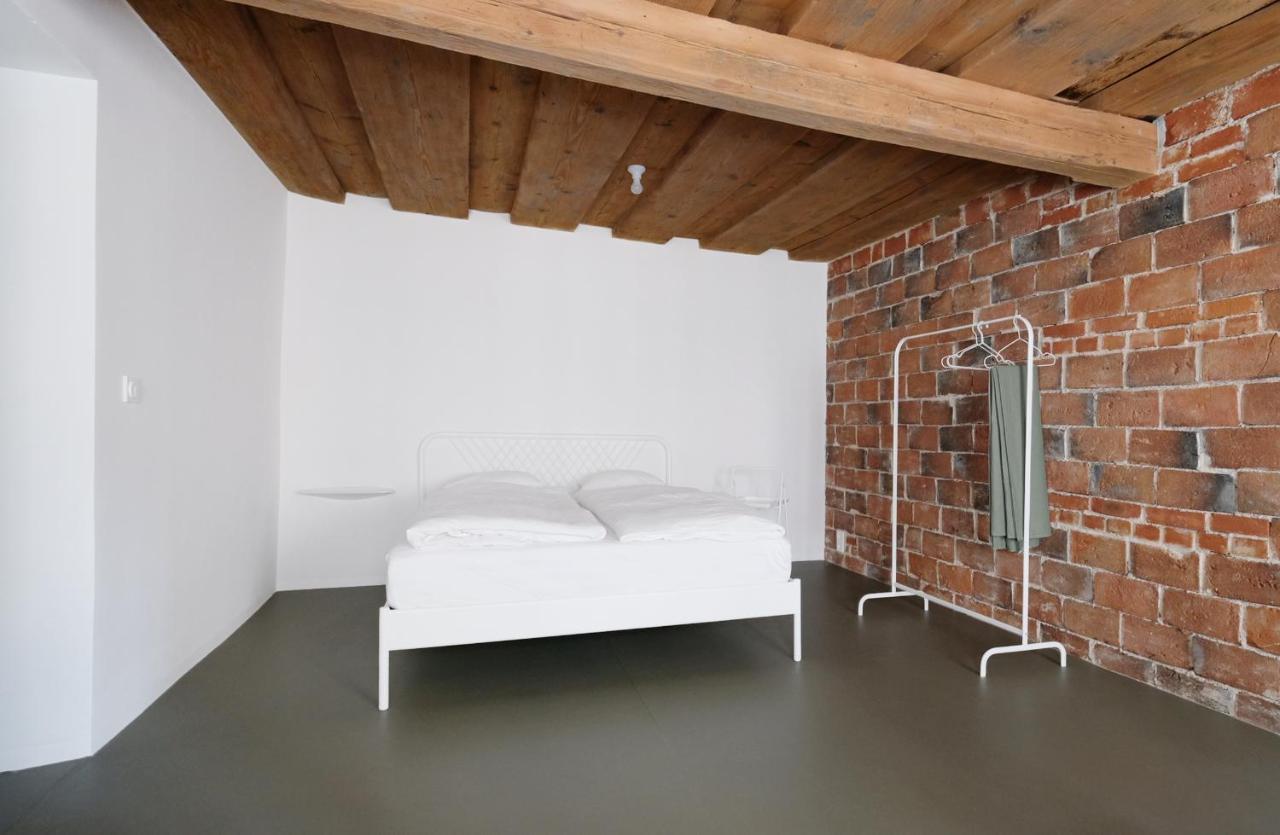 Entzueckende Kleine Wohnung Linz Exteriör bild