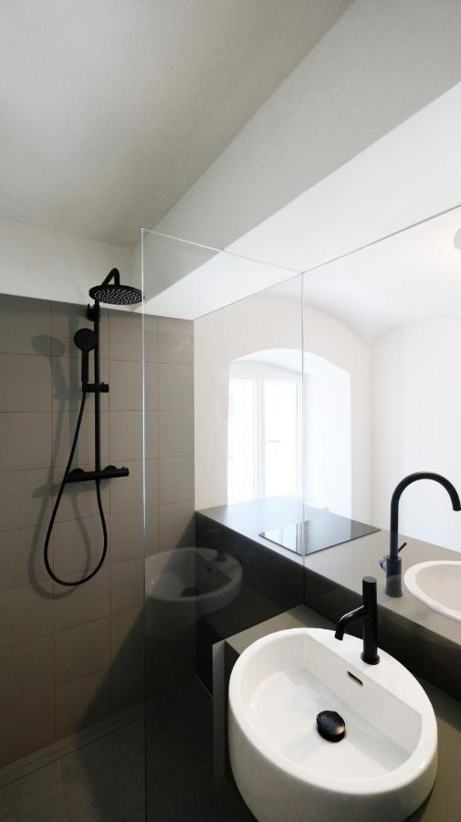 Entzueckende Kleine Wohnung Linz Exteriör bild